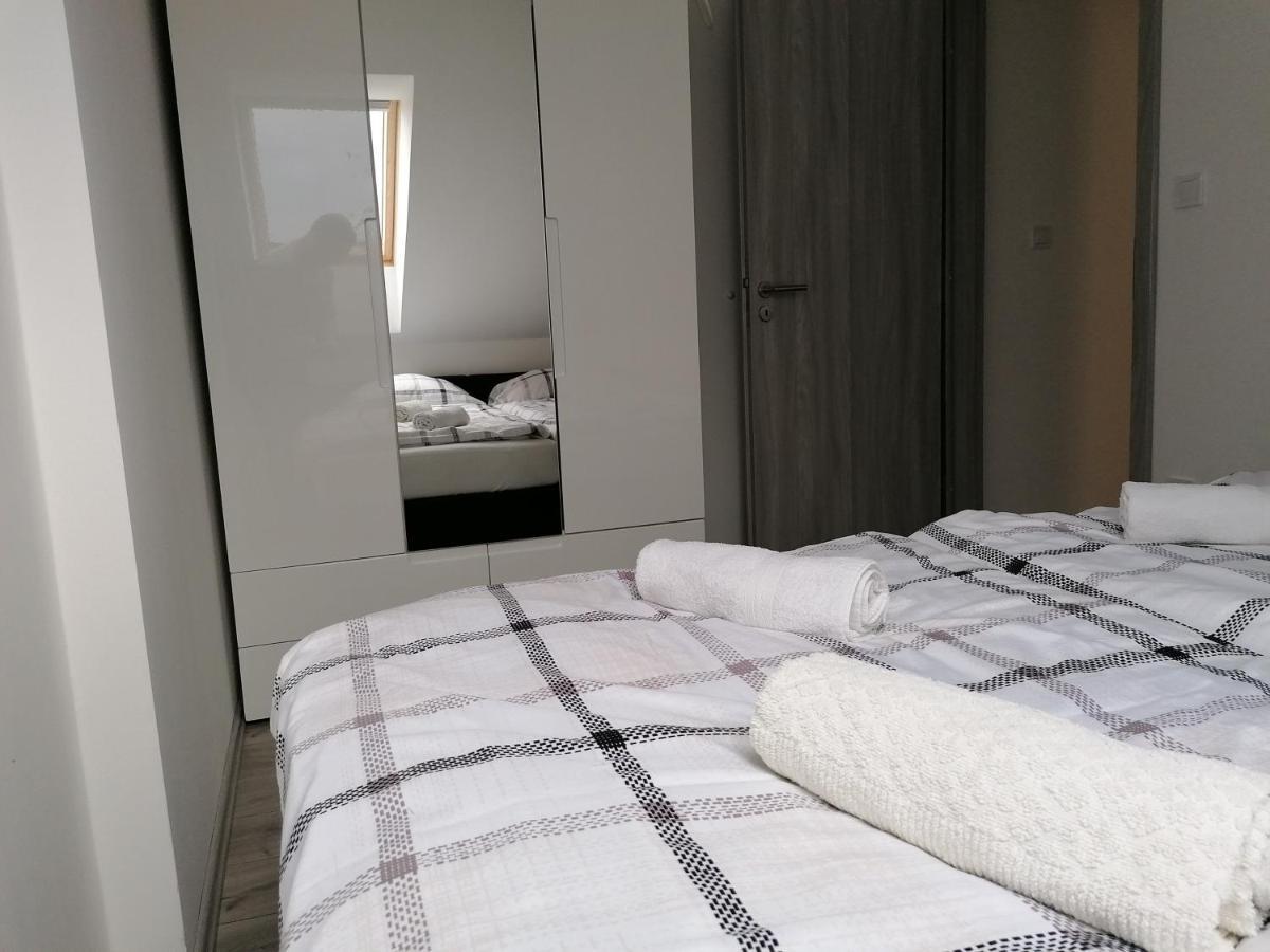 Mohacs Apartman Zewnętrze zdjęcie
