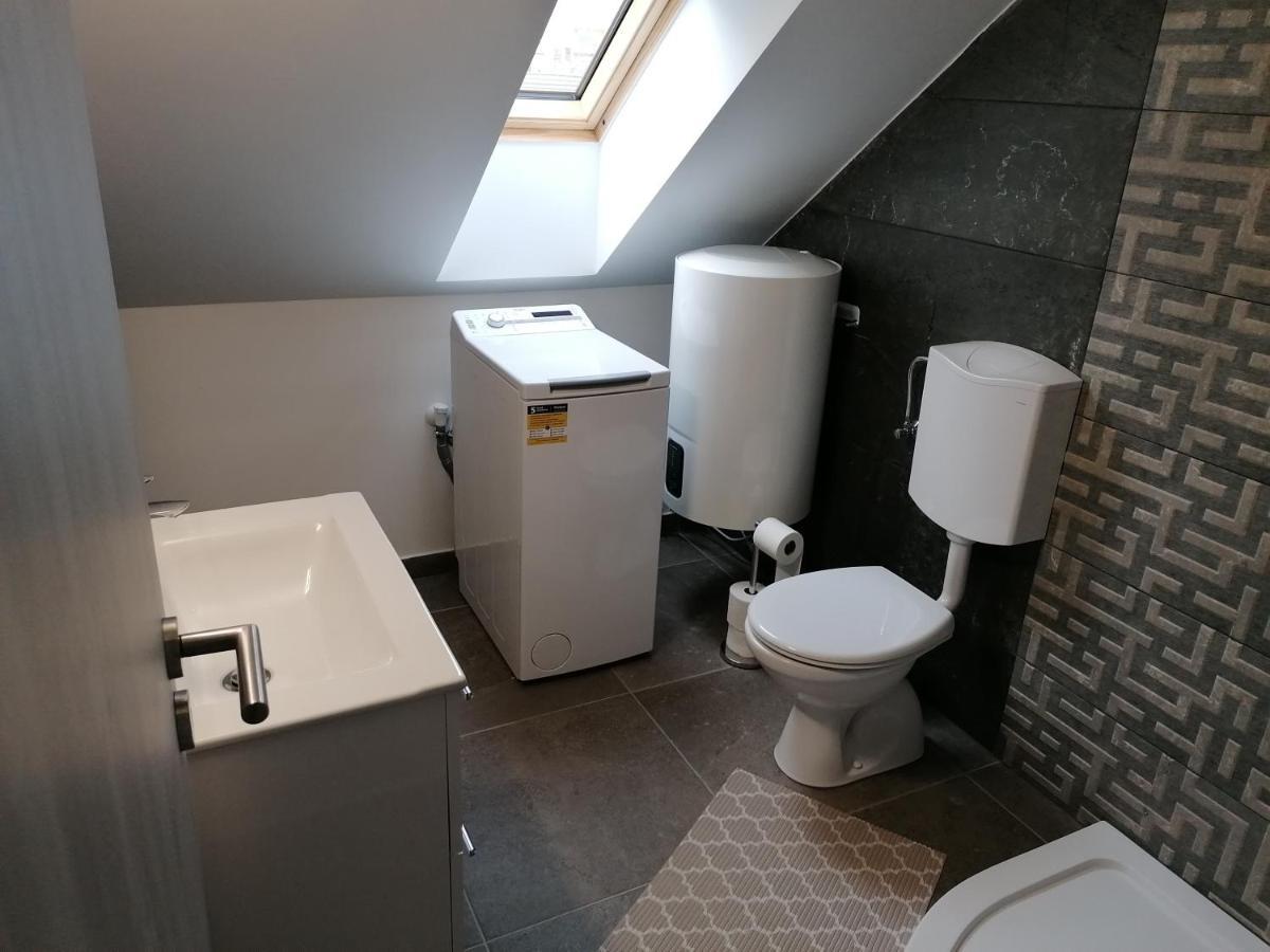 Mohacs Apartman Zewnętrze zdjęcie