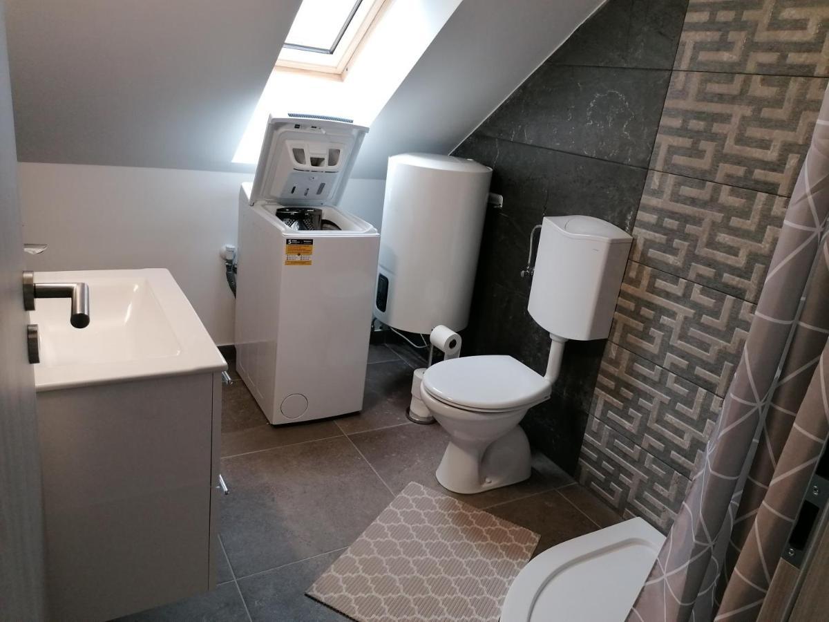 Mohacs Apartman Zewnętrze zdjęcie