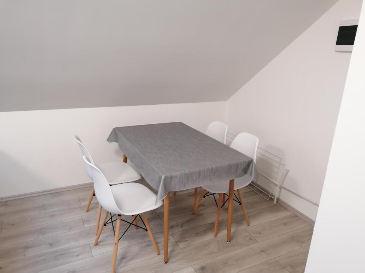 Mohacs Apartman Zewnętrze zdjęcie